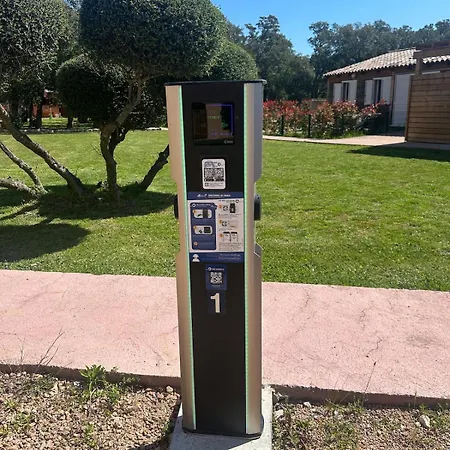 Cala Serena Saint Cyprien * レクシ