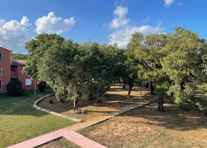 Cala Serena Saint Cyprien Lecci